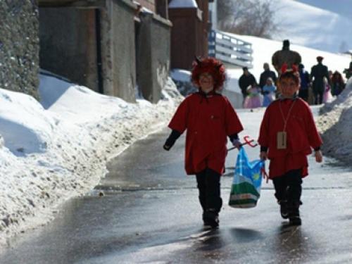 19.02.09-kinderfasnachtnwl037.jpg