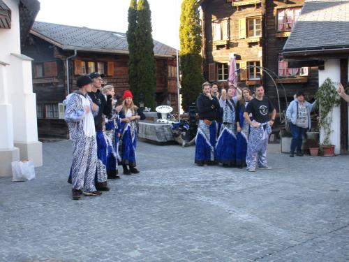 img_4050.jpg